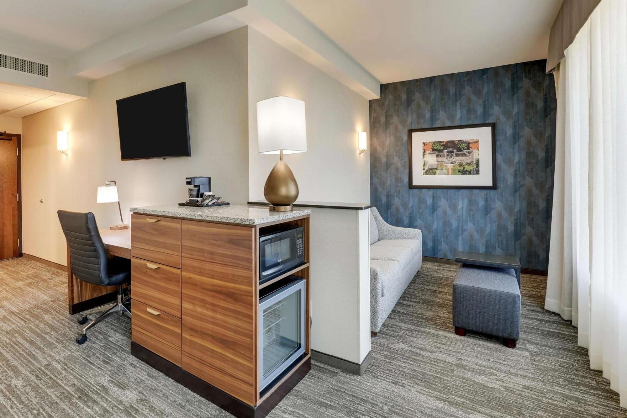 Drury Plaza Hotel 탤러해시 외부 사진